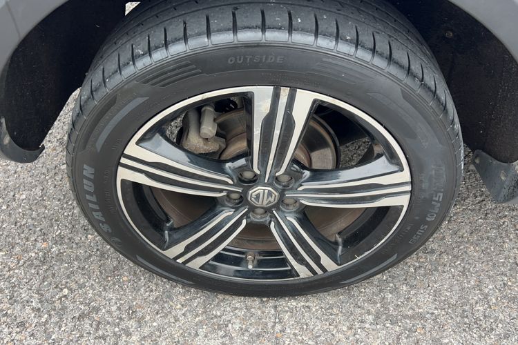 Used MG ZS 2018 1.5L Automatic Luxury Edition China V Standard