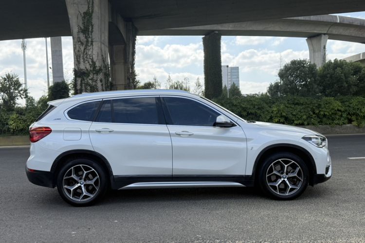 Used BMW X1 New Energy 2019 xDrive25Le Luxury Model Exterior 6