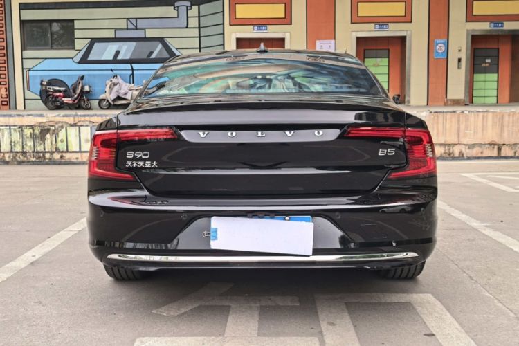 Used Volvo S90 2024 B5 Zhiyi Luxury Edition Exterior 6