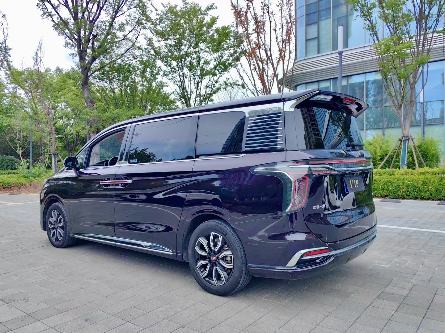 Hongqi HQ9 2023 2.0T Smart Connect Flagship Edition - Chinese Trim Xiang — снимка 4