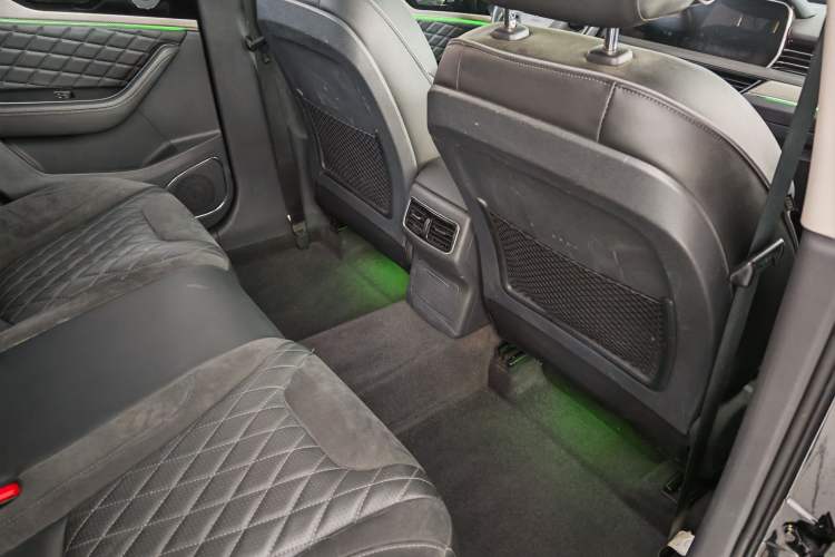 Used Hongqi HS5 2019 2.0T Smart Connect Flagship Edition
