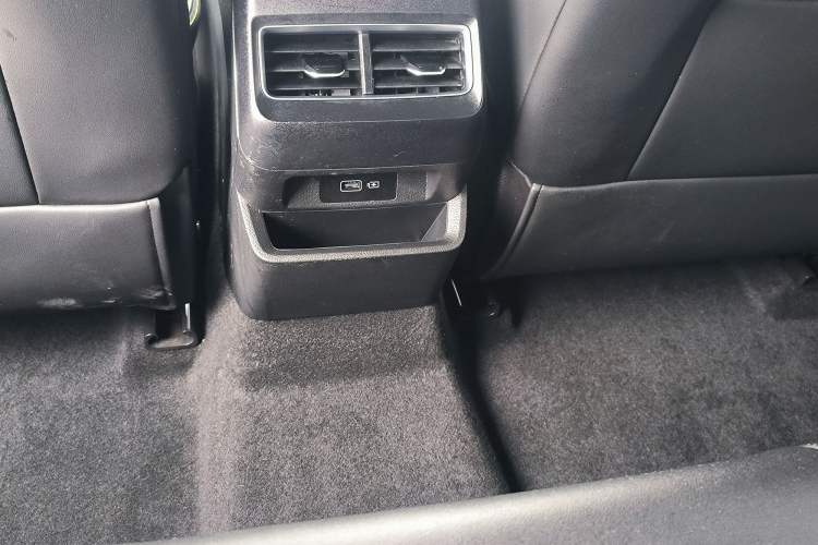 Used Geely Auto Preface 2023 1.5TD Fuyao Version
