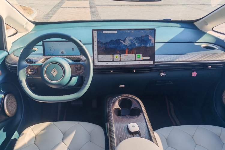 Used Baojun Cloud 2023 360 Pro Interior 2