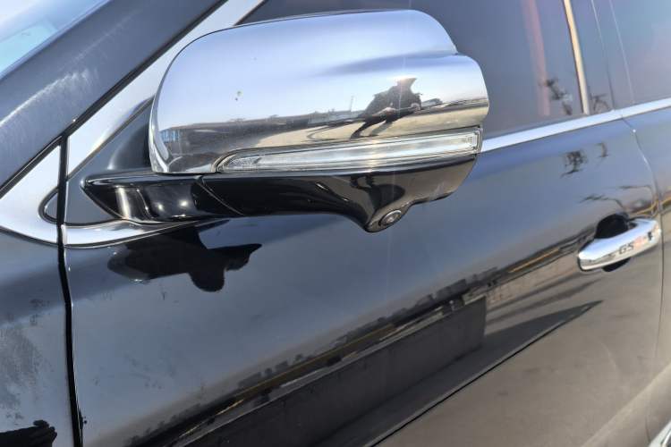 Used GAC Trumpchi GS8 2017 320T Two-Wheel Drive Luxury Smart Connectivity Version (7 Seats)