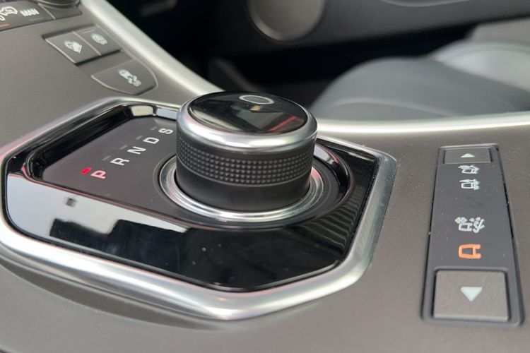 Used Land Rover Range Evoque 2018 240 PS SE Smart Brilliance Edition