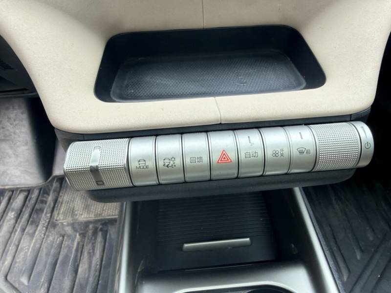 Used BYD Dolphin 2023 420 km Fashion Edition — 45