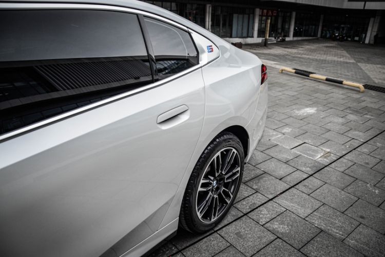 Used BMW 5 Series 2024 530Li Leading Model M Sport Package
