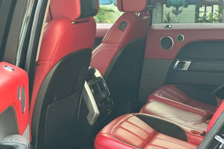 Used Land Rover Range Sport 2018 3.0 SC V6 HSE DYNAMIC Interior 4