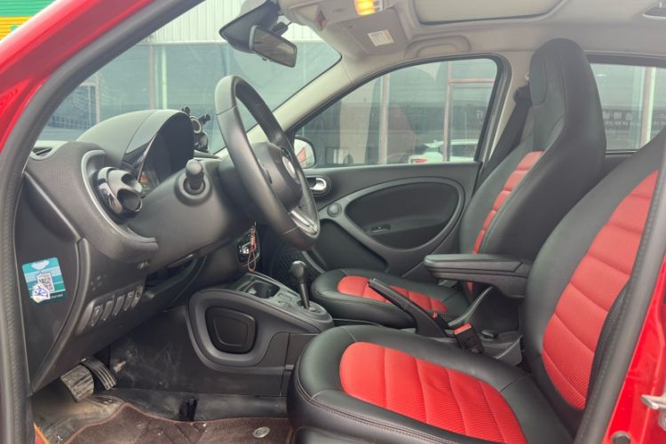 Used smart forfour 2018 1.0L 52kW Passion Edition Exterior 9