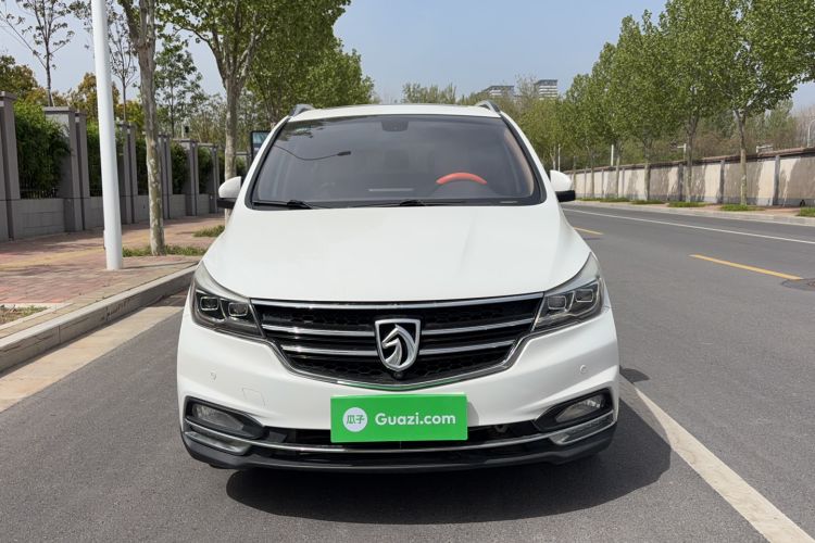 Used Baojun 730 2017 1.8L iAMT Prestige Version 7 Seats