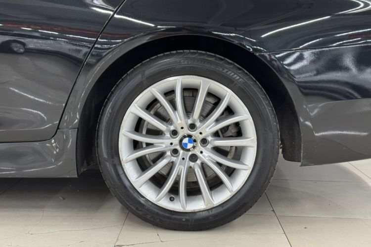 Used BMW 5 Series 2014 525Li Luxury Design Package