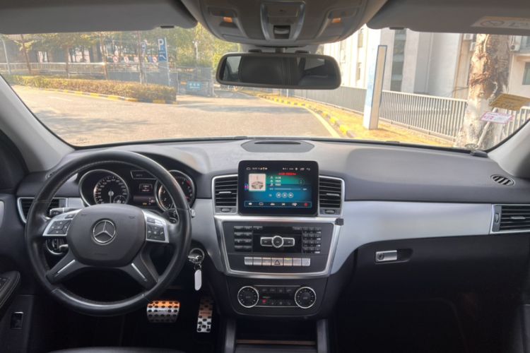 Used Mercedes-Benz M-Class 2014 ML 320 4MATIC
