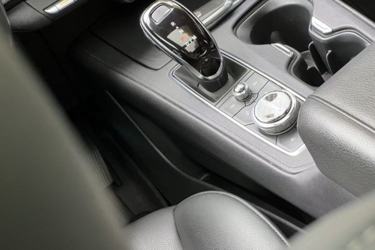 Used Cadillac XT4 2020 28T Two-Wheel-Drive Leading Version Gear Lever