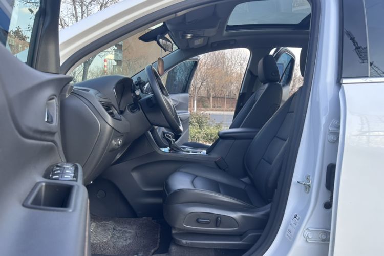 Used Chevrolet Equinox 2022 535T YuJie Edition