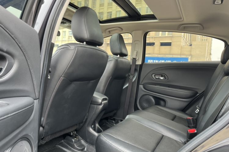 Used Honda Vezel 2019 1.5L CVT Luxury Model China V