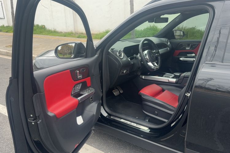 Used Mercedes-Benz GLB AMG 2022 AMG GLB 35 4MATIC Driver Seat