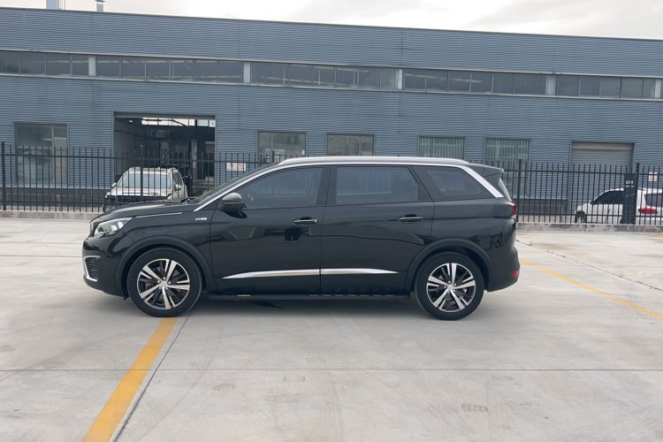 Used Peugeot 5008 2017 380THP 7-Seater Elite Edition Exterior 1