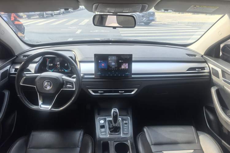 Used BYD Qin Pro 2020 Beyond Edition 1.5TI Automatic Prestige Version Steering Wheel