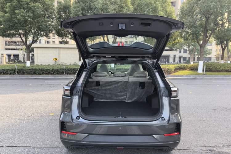 Used Changan CS55PLUS PHEV 2025 Smart New Blue Whale 125km Ultra-Range Edition
