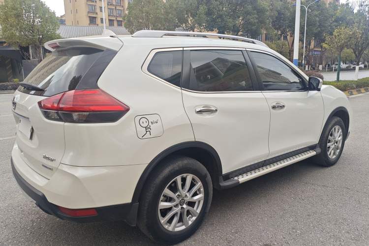 Used Nissan X-Trail 2019 2.0L CVT Smart Connect Comfort Edition 2WD
