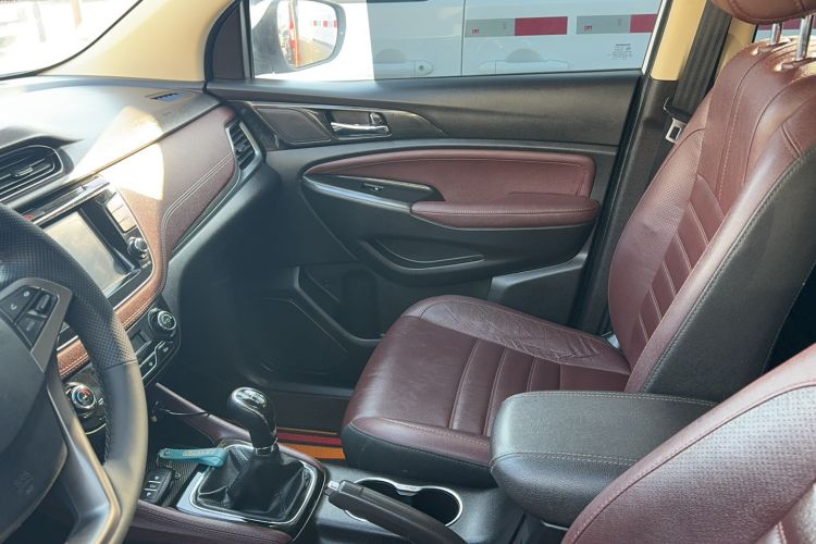 Used CHANGAN Lingxuan 2017 1.6L Manual Elite Model