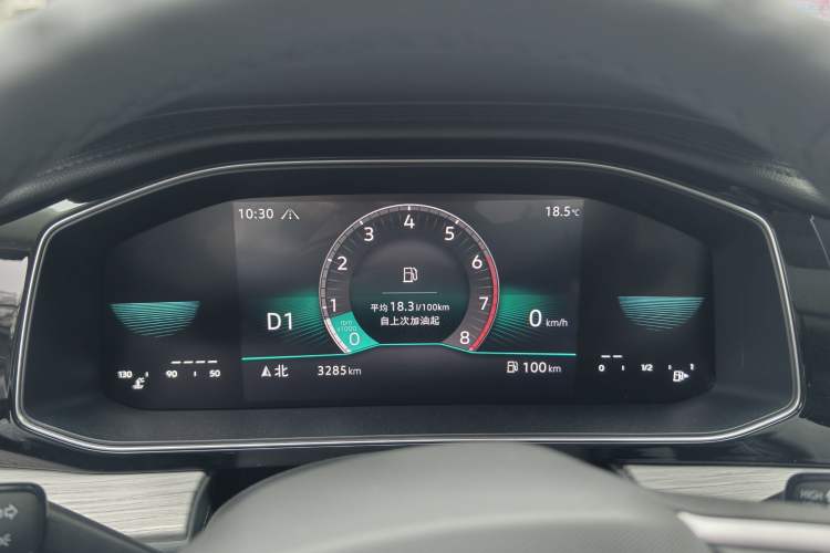 Used Volkswagen Sagitar 2024 300TSI DSG Excellence Edition Odometer Close Up