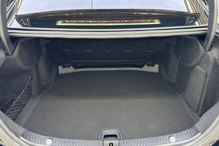 Used Mercedes-Benz E-Class 2021 E 300 L Stylish Model