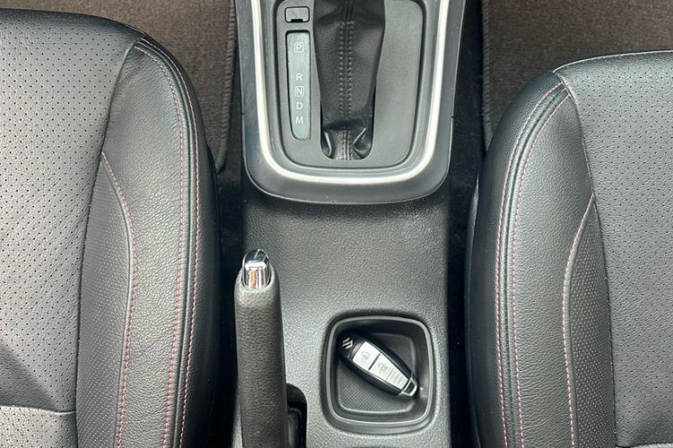 Used Suzuki S-Cross 2014 1.6L CVT Two-Wheel Drive Elite Version
