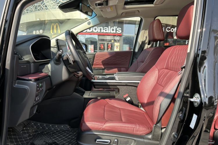 Used Honda Elysion 2024 2.0L eHEV Ultimate Edition Interior 6