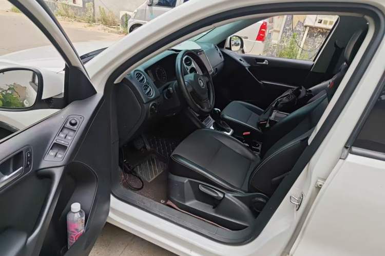 Used Volkswagen Tiguan L 2016 300TSI Automatic Two-Wheel Drive Trend Edition