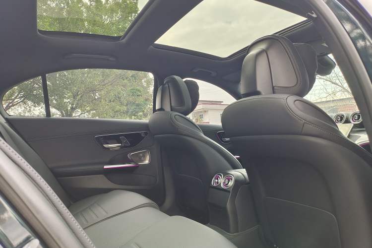 Used Mercedes-Benz C-Class 2025 C 260 L Obsidian Night Sport Edition
