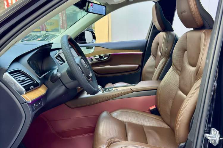 Used Volvo XC90 New Energy 2019 E-Drive Hybrid T8 Prestige 7-Seater China VI Standard Interior 3