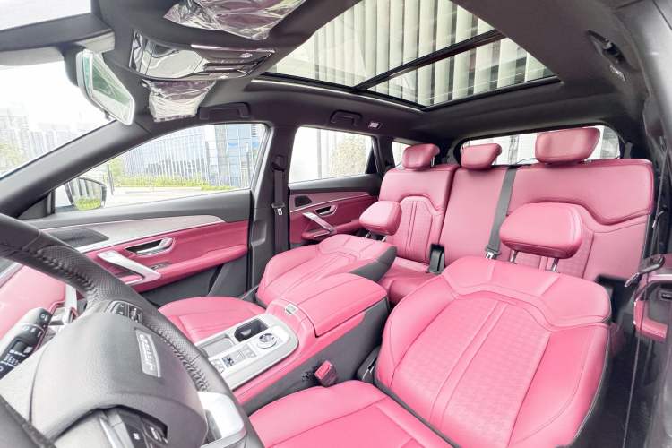 Used JETOUR X70 PLUS 2025 Champion Edition 1.5T DCT Champion PRO 7-Seater Interior 4