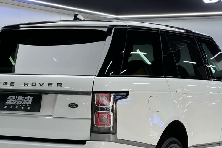 Used Land Rover Range 2021 3.0 L6 Century Extended Classic Edition Exterior 6