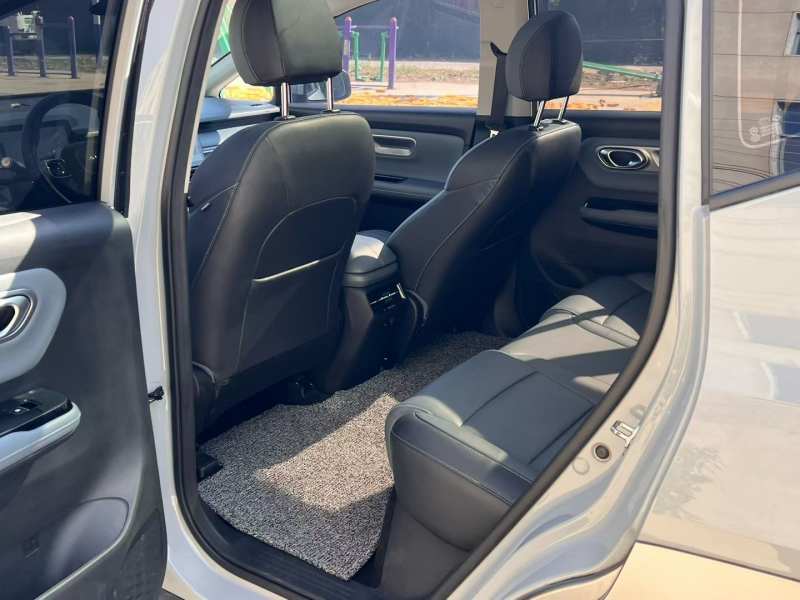 Used AION Y 2023 Plus 510 Smart Edition — 18