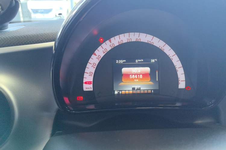 Used smart forfour 2016 0.9T 66 kW Pioneer Edition