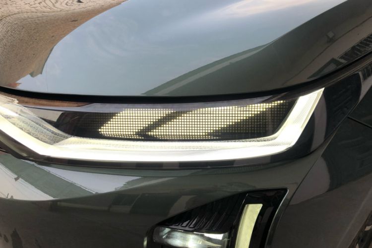 Used GAC Trumpchi Xiangwang S7 2025 180km Ultra All-Wheel Drive LiDAR Edition Left Front Headlight