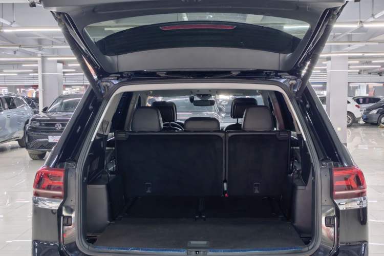 Used Volkswagen Teramont 2022 380TSI Four-Wheel Drive Prestige Flagship Edition Trunk