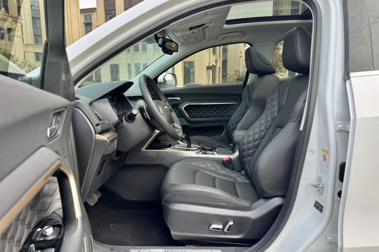 Used Haval H6 2020 1.5 GDIT Automatic Platinum Champion Edition Left Front Seat