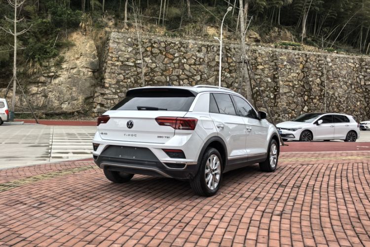 Used Volkswagen T-ROC 2022 280TSI DSG Two-Wheel Drive Elite PLUS