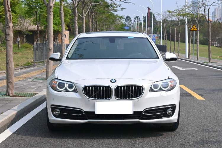 Used BMW 5 Series 2014 525Li Luxury Design Package