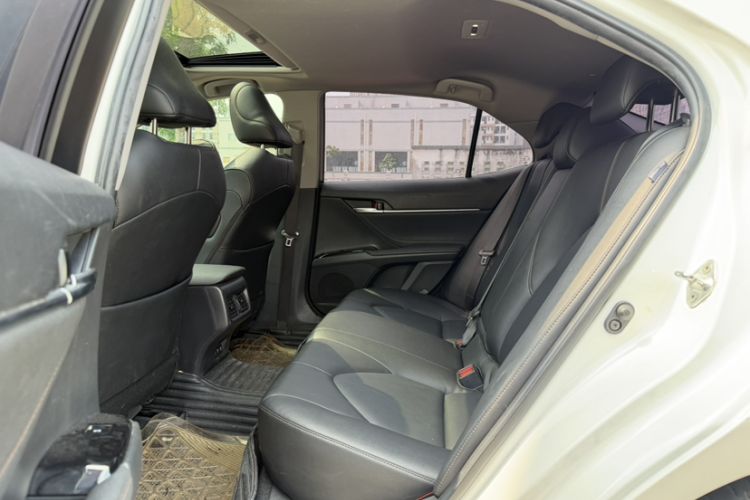 Used Toyota Camry 2019 2.0G Luxury Edition China VI Standard