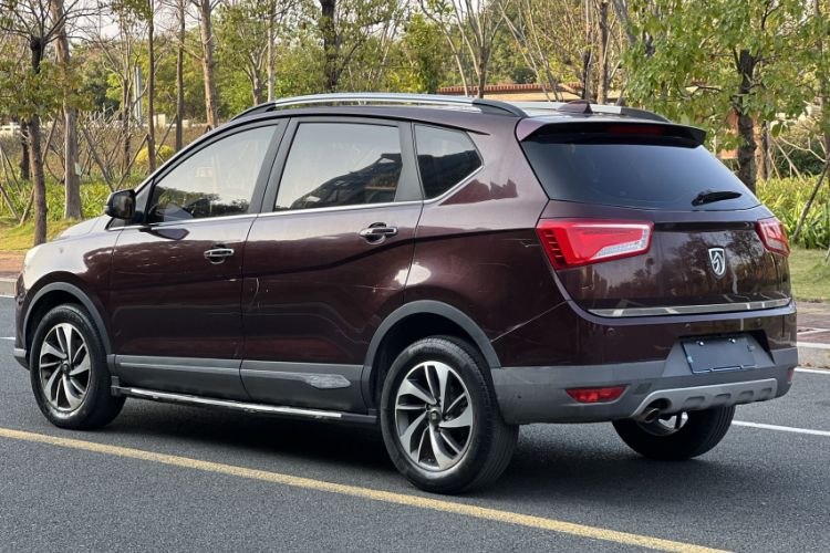 Used Baojun 560 2016 1.8L Manual Luxury Edition