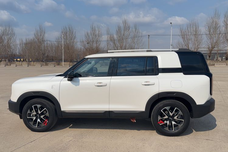 Used BAIC Off-Road BJ30 2024 1.5T Magic Electric Drive Standard Edition Exterior 5