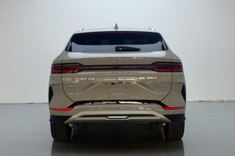 Used BYD Song PLUS New Energy 2023 Champion Edition EV 605KM Flagship PLUS