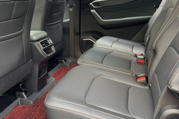 Used Geely Auto Haoyue L 2024 2.0T DCT Prestige Version
