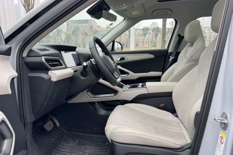 Used BYD Yuan UP 2025 Intelligent Driving Version 401 km Beyond-Range Edition
