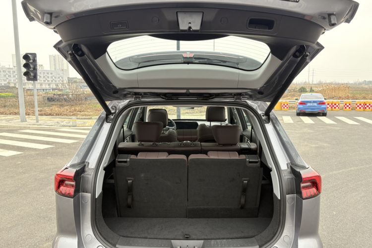 Used Chery Tiggo 8 PRO 2025 290T Two-Wheel Drive Prestige Edition