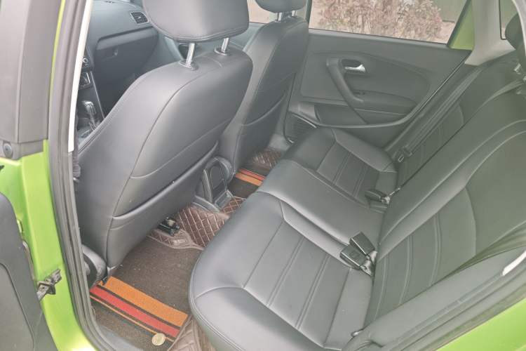 Used Volkswagen Polo 2014 1.6L Automatic Comfort Edition