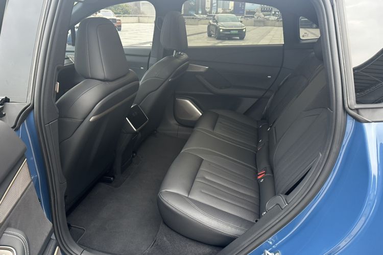 Used ONVO L60 2024 60 kWh Rear-Drive Version